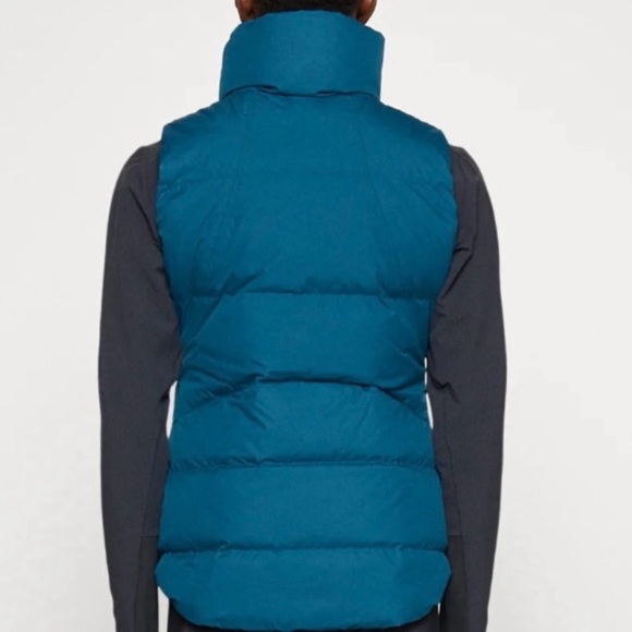 Athleta Downtown Vest in Teal NWT - Picture 2 of 11